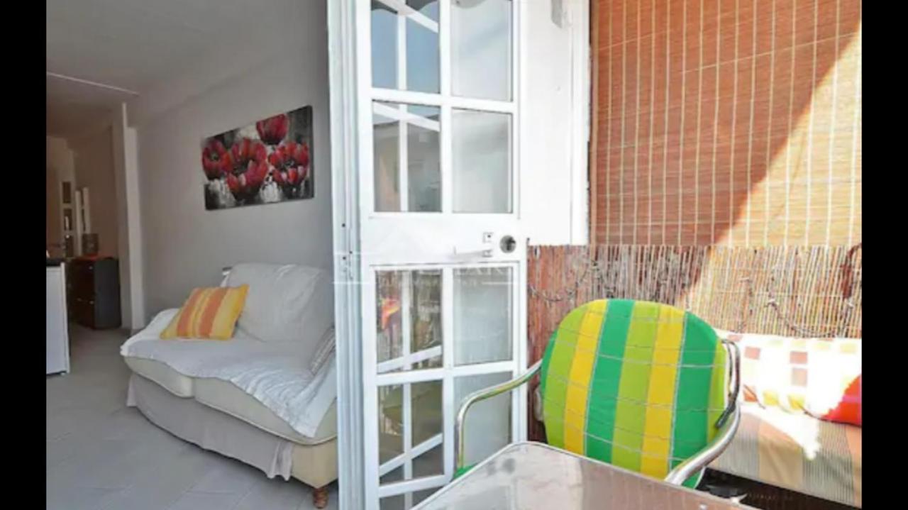 Bright Central Apartment Nerja Exterior foto